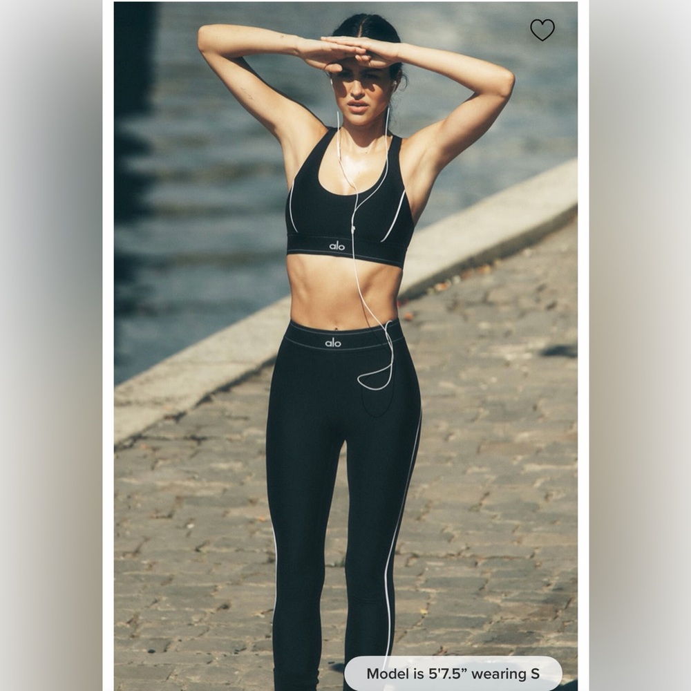 ALO Yoga Suit Up Set - Picture 6 of 12